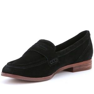 GB Gianni Bini black genuine suede penny loafers